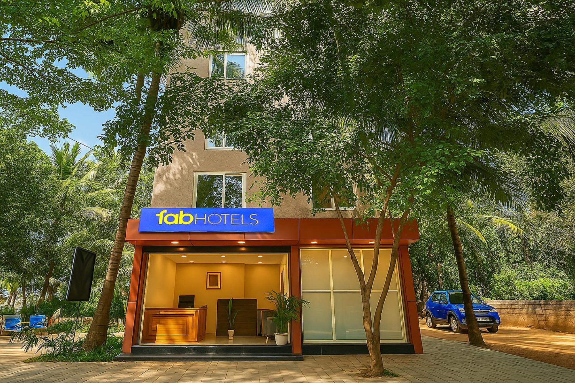 Fabhotel Tree Suites - Nr Reva University 3*